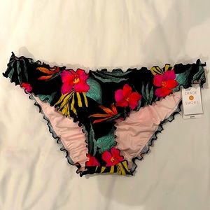 Shade & shore ruffle cheeky bikini size large